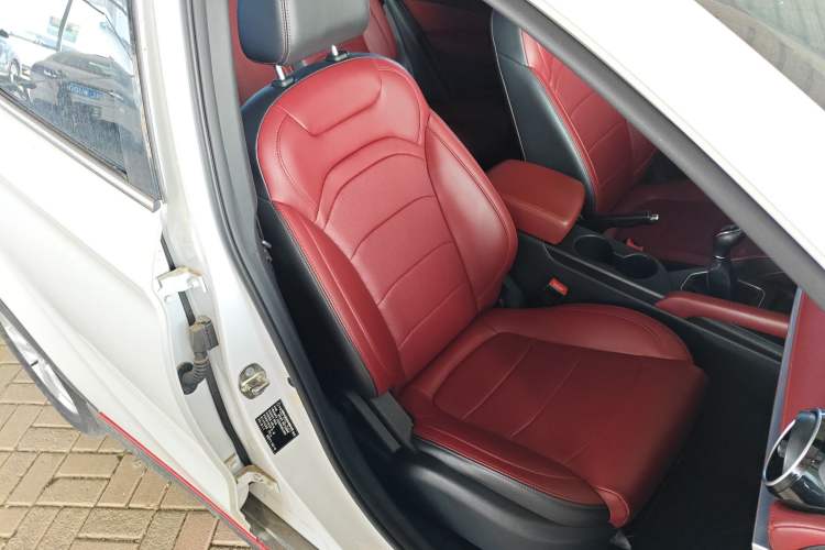 Used Dongfeng Fengon 500 2021 1.5L Manual Enjoyment Model Right Front Seat