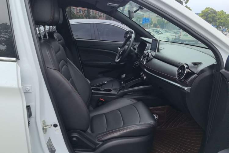 Used Dongfeng Fengon 500 2021 1.5L Manual Enjoyment Model Right Front Seat
