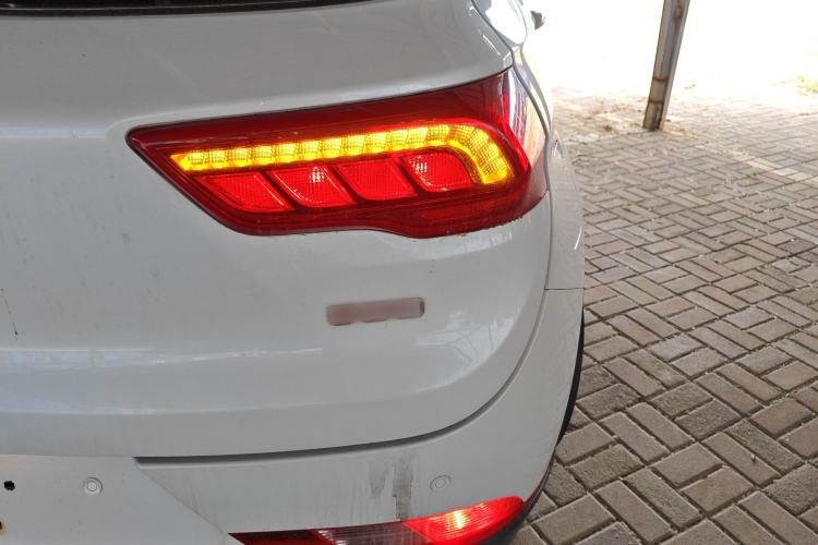 Used Dongfeng Fengon 500 2021 1.5L Manual Enjoyment Model Right Rear Taillight