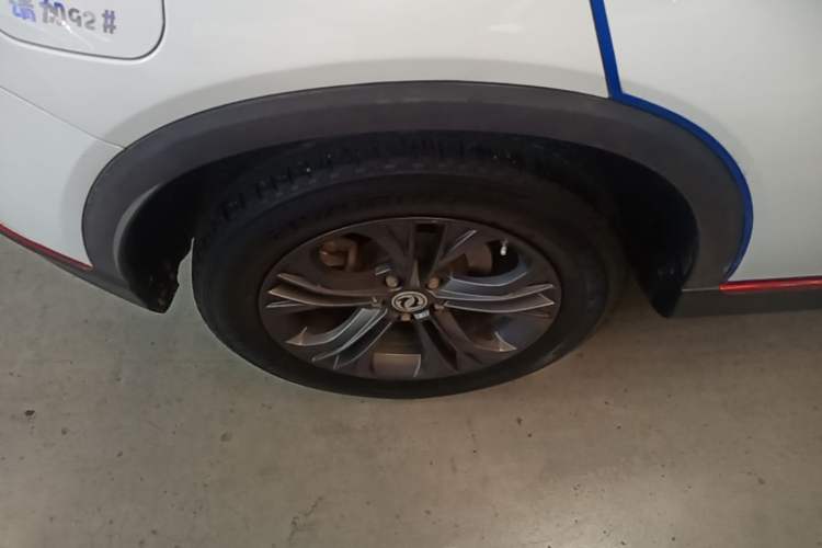 Used Dongfeng Fengon 500 2021 1.5L CVT Enjoyment Version Right Rear Wheel Hub