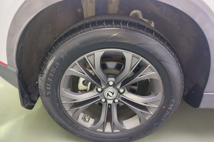 Used Dongfeng Fengon 500 2021 1.5L CVT Enjoyment Version Right Rear Wheel Hub