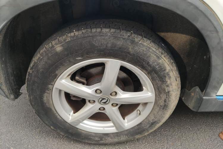 Used Dongfeng Fengon 500 2021 1.5L Manual Enjoyment Model Right Rear Wheel Hub