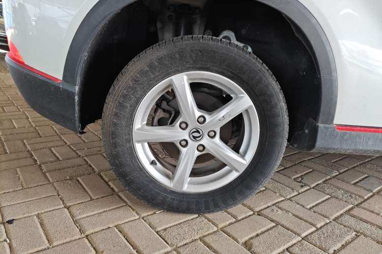 Used Dongfeng Fengon 500 2021 1.5L Manual Enjoyment Model Right Rear Wheel Hub