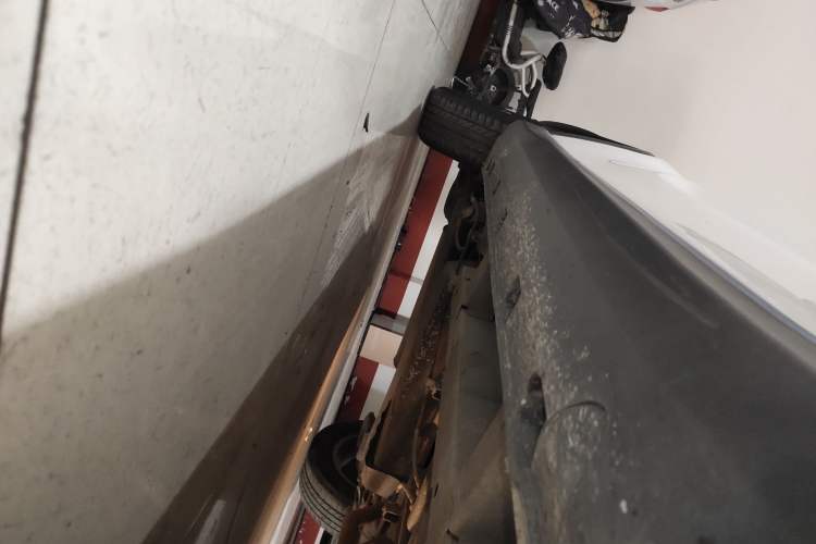 Used Dongfeng Fengon 500 2021 1.5L CVT Enjoyment Model Right Side Sill