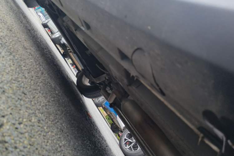 Used Dongfeng Fengon 500 2021 1.5L Manual Enjoyment Model Right Side Sill