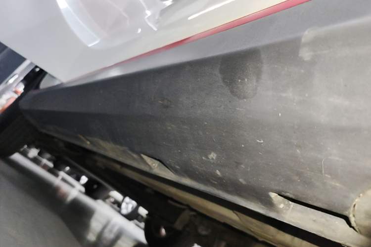 Used Dongfeng Fengon 500 2021 1.5L CVT Enjoyment Model Right Side Sill