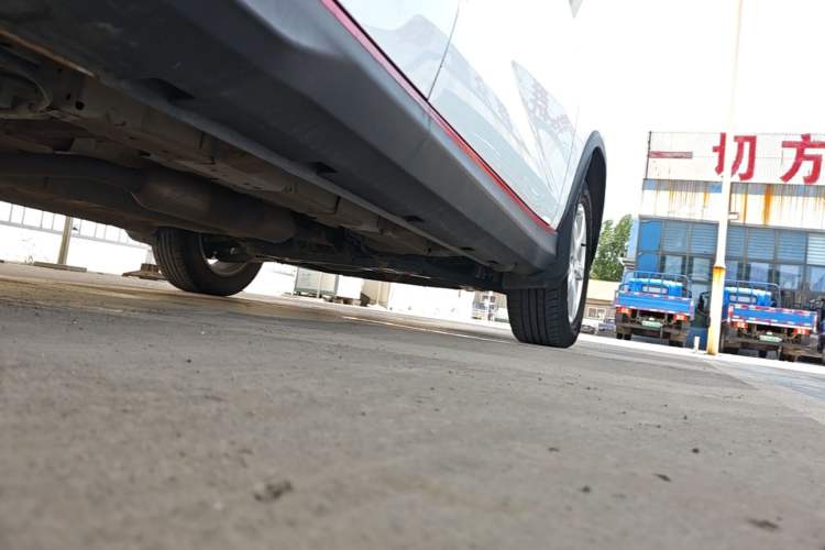 Used Dongfeng Fengon 500 2021 1.5L Manual Enjoyment Model Right Side Sill