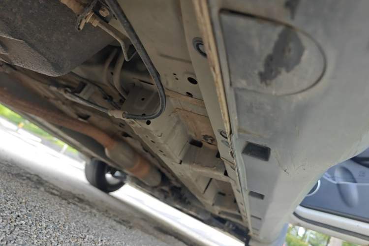 Used Dongfeng Fengon 500 2021 1.5L CVT Enjoyment Model Right Side Sill