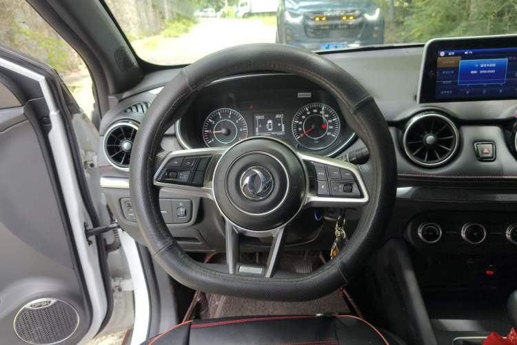 Used Dongfeng Fengon 500 2021 1.5L Manual Enjoyment Model Steering Wheel