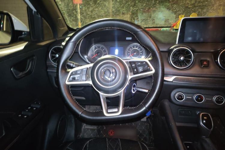 Used Dongfeng Fengon 500 2021 1.5L CVT Enjoyment Model Steering Wheel