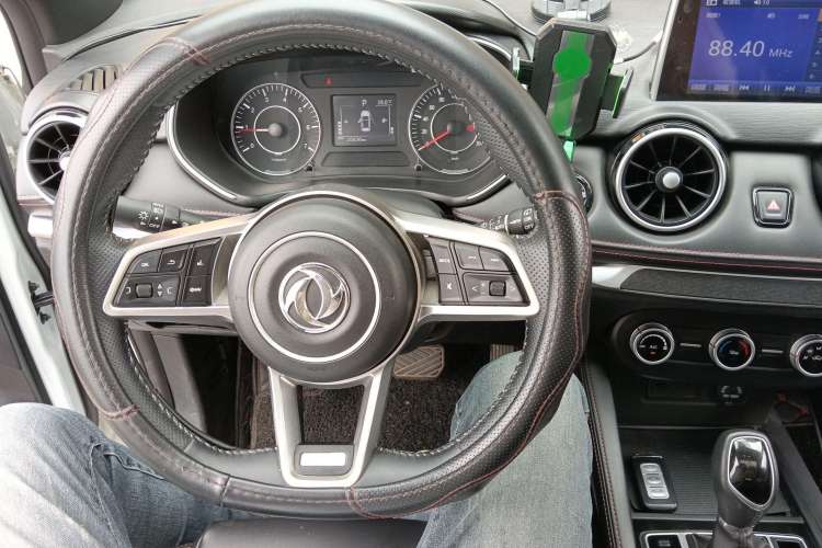 Used Dongfeng Fengon 500 2021 1.5L CVT Enjoyment Version Steering Wheel