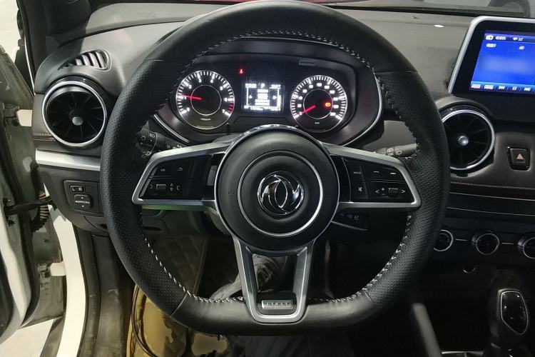 Used Dongfeng Fengon 500 2021 1.5L CVT Enjoyment Model Steering Wheel