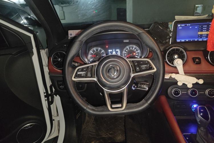 Used Dongfeng Fengon 500 2021 1.5L CVT Enjoyment Model Steering Wheel