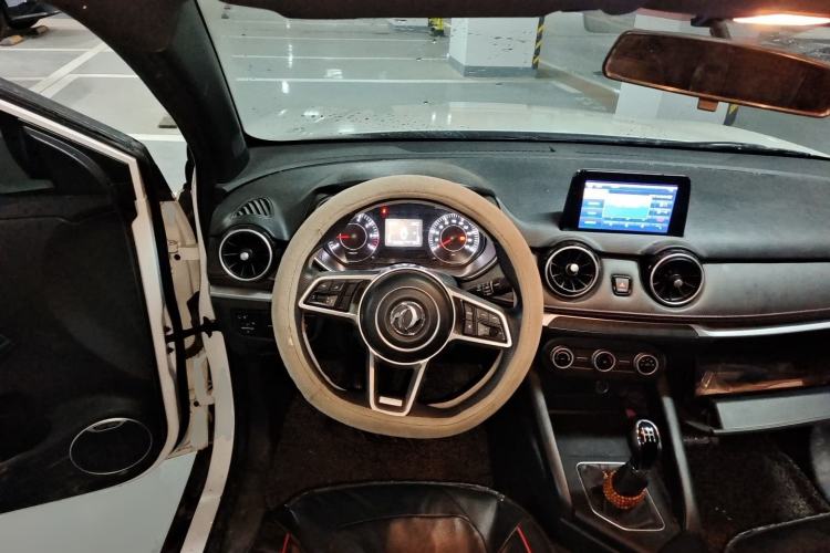 Used Dongfeng Fengon 500 2021 1.5L Manual Enjoyment Model Steering Wheel