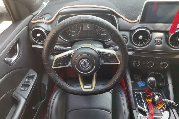 Used Dongfeng Fengon 500 2021 1.5L CVT Enjoyment Version Steering Wheel