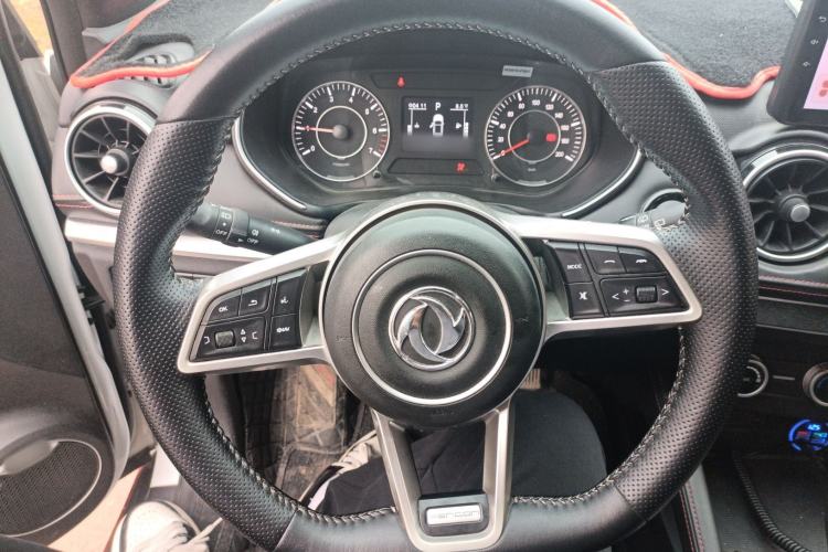 Used Dongfeng Fengon 500 2021 1.5L CVT Enjoyment Model Steering Wheel