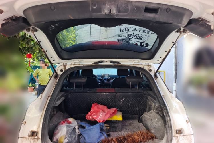 Used Dongfeng Fengon 500 2021 1.5L CVT Enjoyment Version Trunk