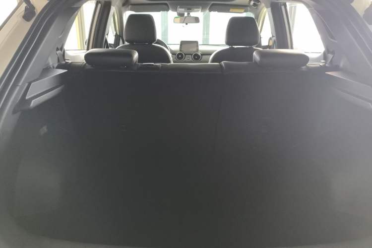 Used Dongfeng Fengon 500 2021 1.5L CVT Enjoyment Version Trunk