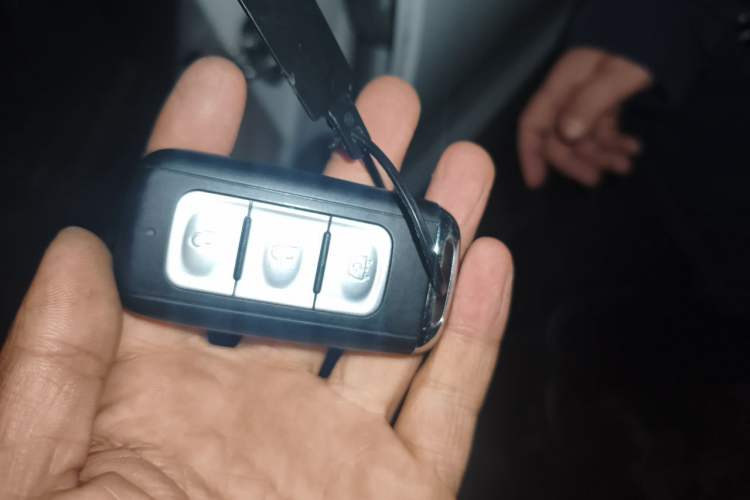 Used Dongfeng Fengon 500 2021 1.5L CVT Enjoyment Version Vehicle Key