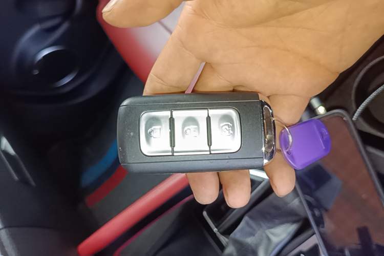 Used Dongfeng Fengon 500 2021 1.5L CVT Enjoyment Version Vehicle Key
