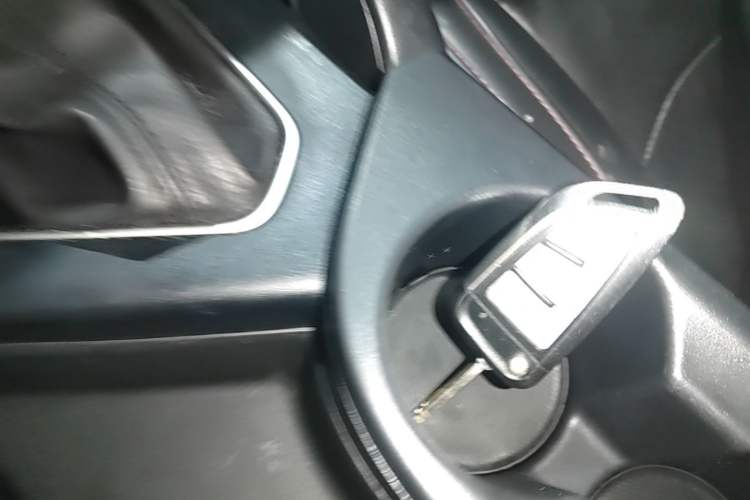 Used Dongfeng Fengon 500 2021 1.5L CVT Enjoyment Model Vehicle Key