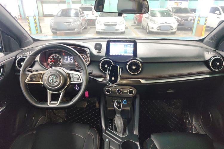 Used Dongfeng Fengon 500 2022 1.5L CVT Enjoyment Version Center Console