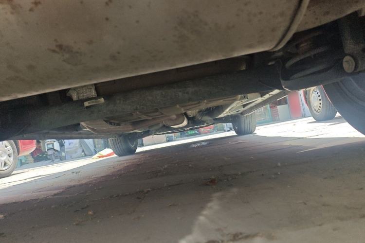 Used Dongfeng Fengon 500 2022 1.5T CVT Comfort Edition Chassis Rear