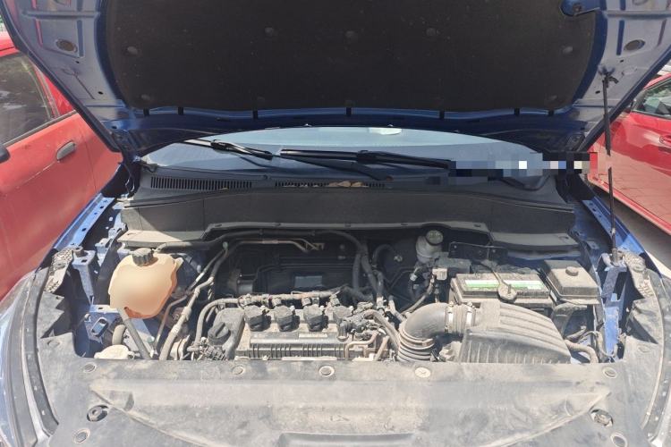 Used Dongfeng Fengon 500 2022 1.5T CVT Comfort Edition Engine Bay