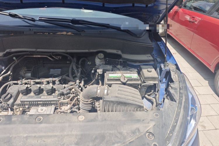 Used Dongfeng Fengon 500 2022 1.5T CVT Comfort Edition Engine Bay Left