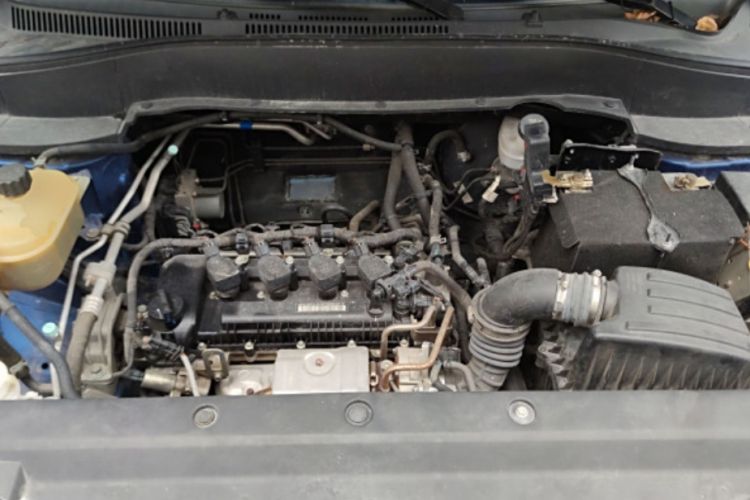 Used Dongfeng Fengon 500 2022 1.5T CVT Comfort Edition Engine Bay