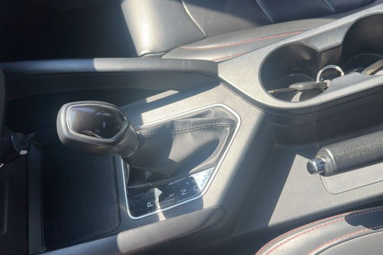 Used Dongfeng Fengon 500 2022 1.5L CVT Enjoyment Version Gear Lever