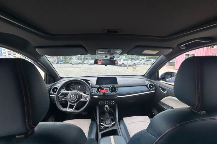 Used Dongfeng Fengon 500 2022 1.5T CVT Comfort Edition Headliner
