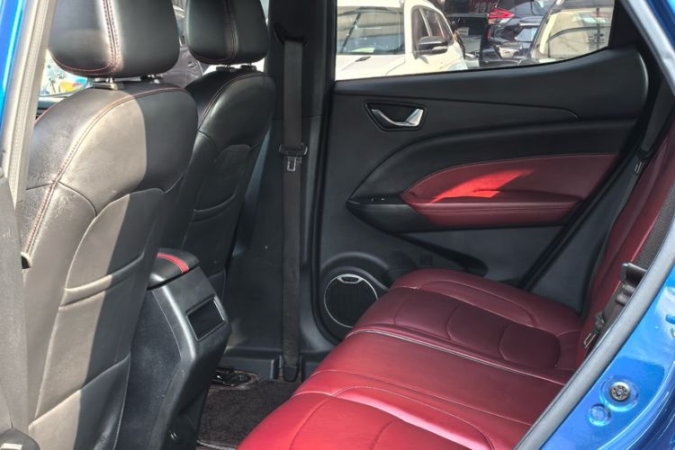 Used Dongfeng Fengon 500 2022 1.5T CVT Comfort Edition Interior 2
