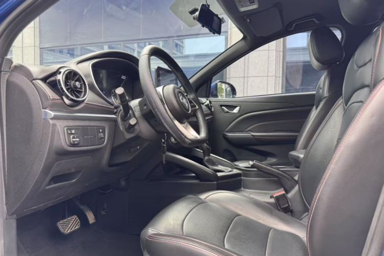 Used Dongfeng Fengon 500 2022 1.5L CVT Enjoyment Version Interior 2