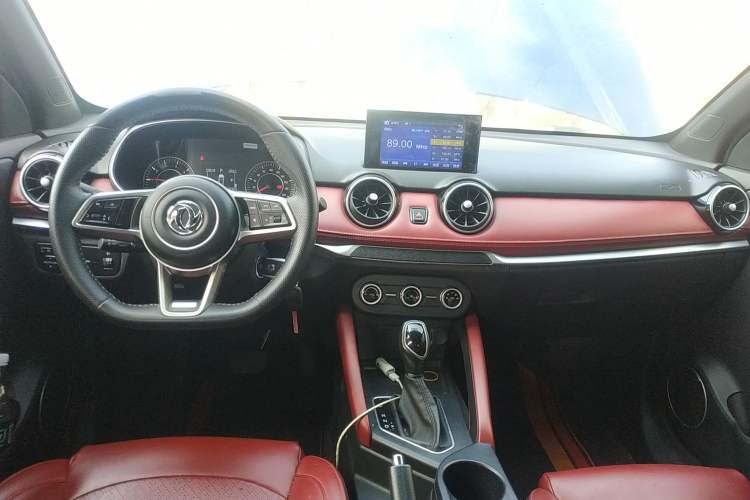 Used Dongfeng Fengon 500 2022 1.5L CVT Enjoyment Version Interior 2
