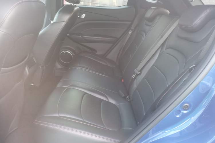 Used Dongfeng Fengon 500 2022 1.5L CVT Enjoyment Version Interior 3