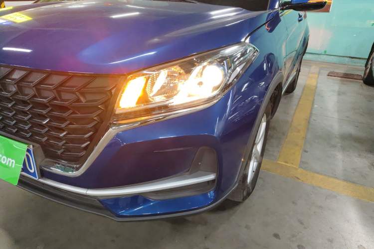 Used Dongfeng Fengon 500 2022 1.5L CVT Enjoyment Version Left Front Headlight