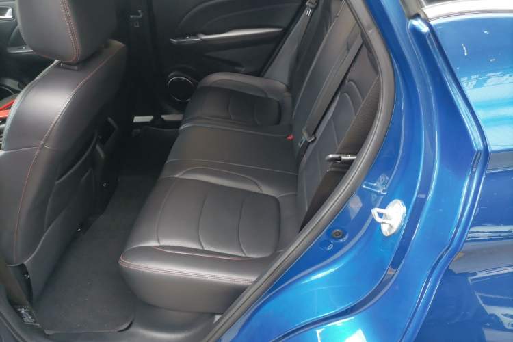 Used Dongfeng Fengon 500 2022 1.5T CVT Comfort Edition Left Rear Seat