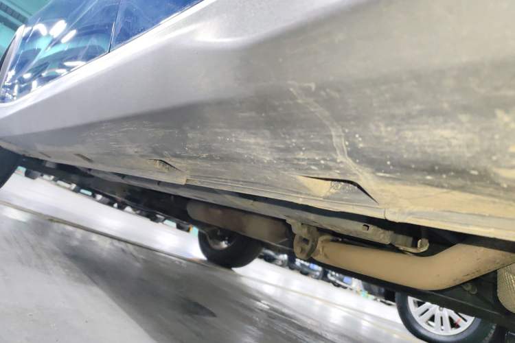 Used Dongfeng Fengon 500 2022 1.5L CVT Enjoyment Version Left Side Sill