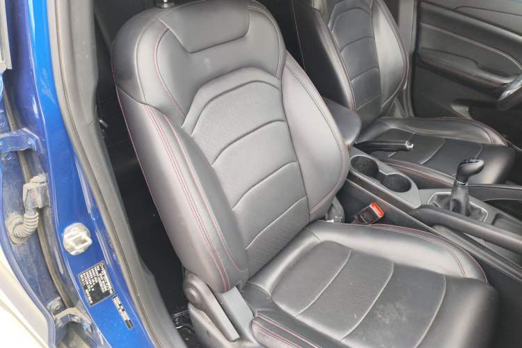 Used Dongfeng Fengon 500 2022 1.5L Manual Enjoyment Model Right Front Seat