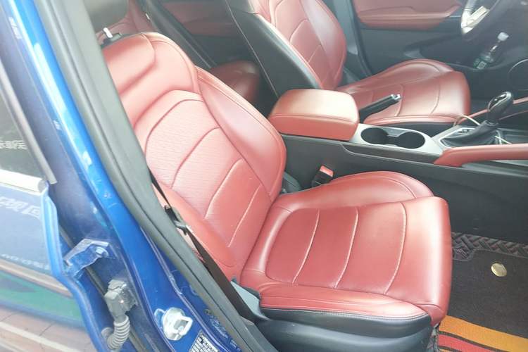 Used Dongfeng Fengon 500 2022 1.5L CVT Enjoyment Version Right Front Seat