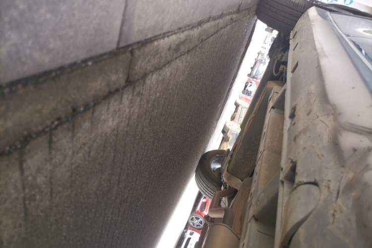 Used Dongfeng Fengon 500 2022 1.5T CVT Comfort Edition Right Side Sill