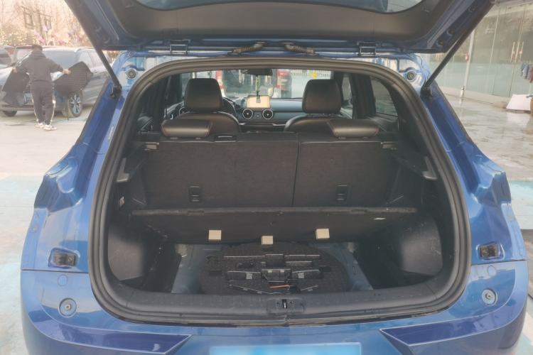 Used Dongfeng Fengon 500 2022 1.5L CVT Enjoyment Version Trunk