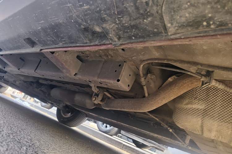 Used Dongfeng Fengon 500 2022 1.5L CVT Enjoyment Version Chassis Rear Left
