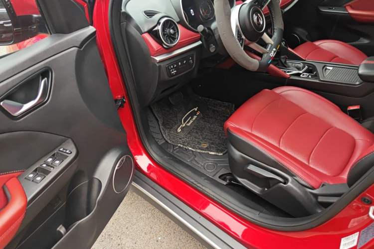 Used Dongfeng Fengon 500 2022 1.5L CVT Luxury Edition Driver Seat