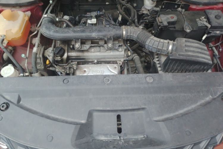 Used Dongfeng Fengon 500 2022 1.5L Manual Enjoyment Model Engine Bay