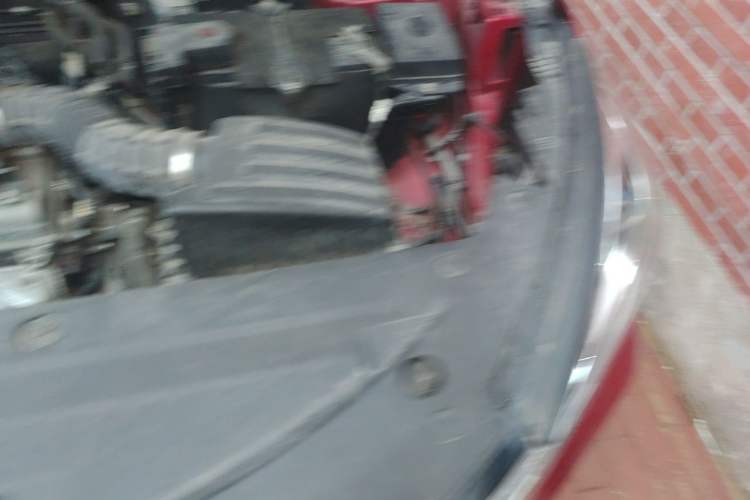 Used Dongfeng Fengon 500 2022 1.5L Manual Enjoyment Model Engine Bay Left