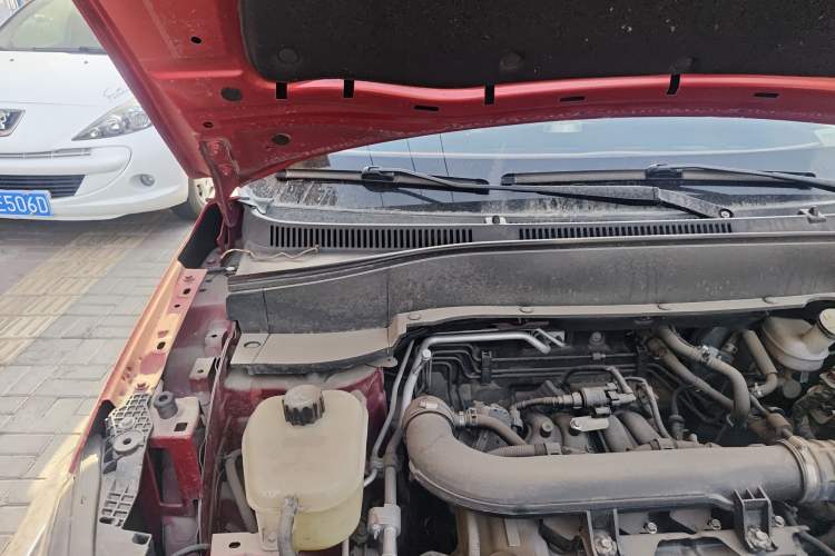 Used Dongfeng Fengon 500 2022 1.5L CVT Enjoyment Version Engine Bay Right