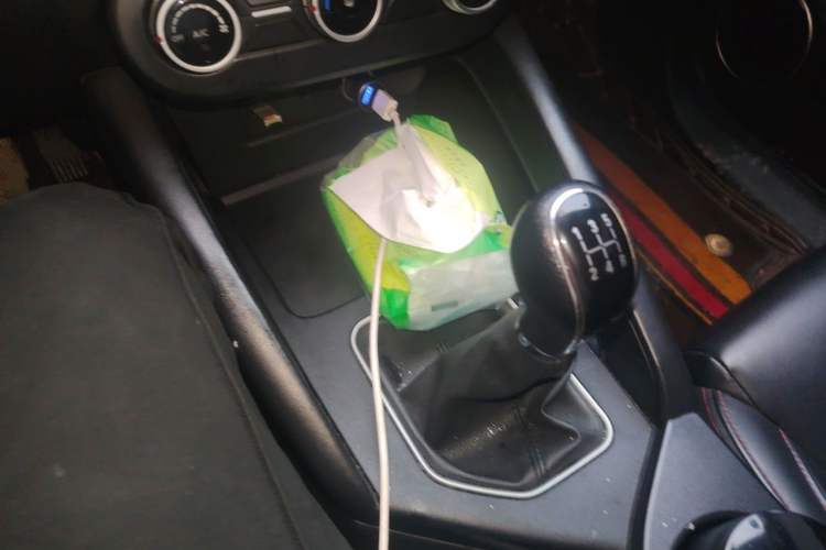 Used Dongfeng Fengon 500 2022 1.5L Manual Enjoyment Model Gear Lever