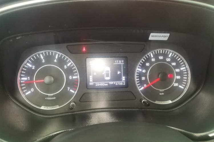 Used Dongfeng Fengon 500 2022 1.5L Manual Enjoyment Model Instrument Cluster